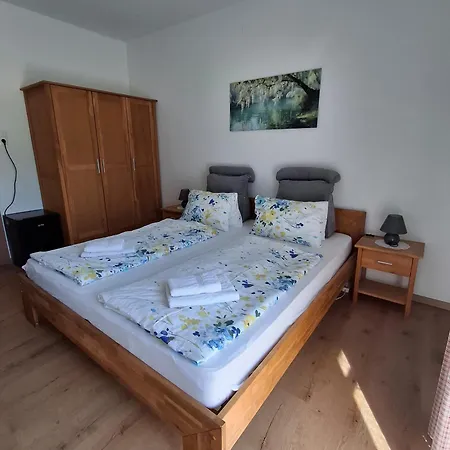 Urlaub Am Bauernhof Familie Kitting Farma